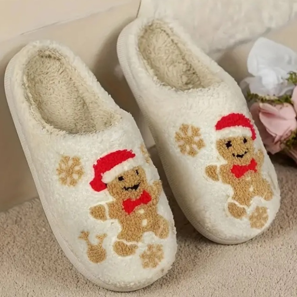 Gingerbread Indoor Outdoor Slippers